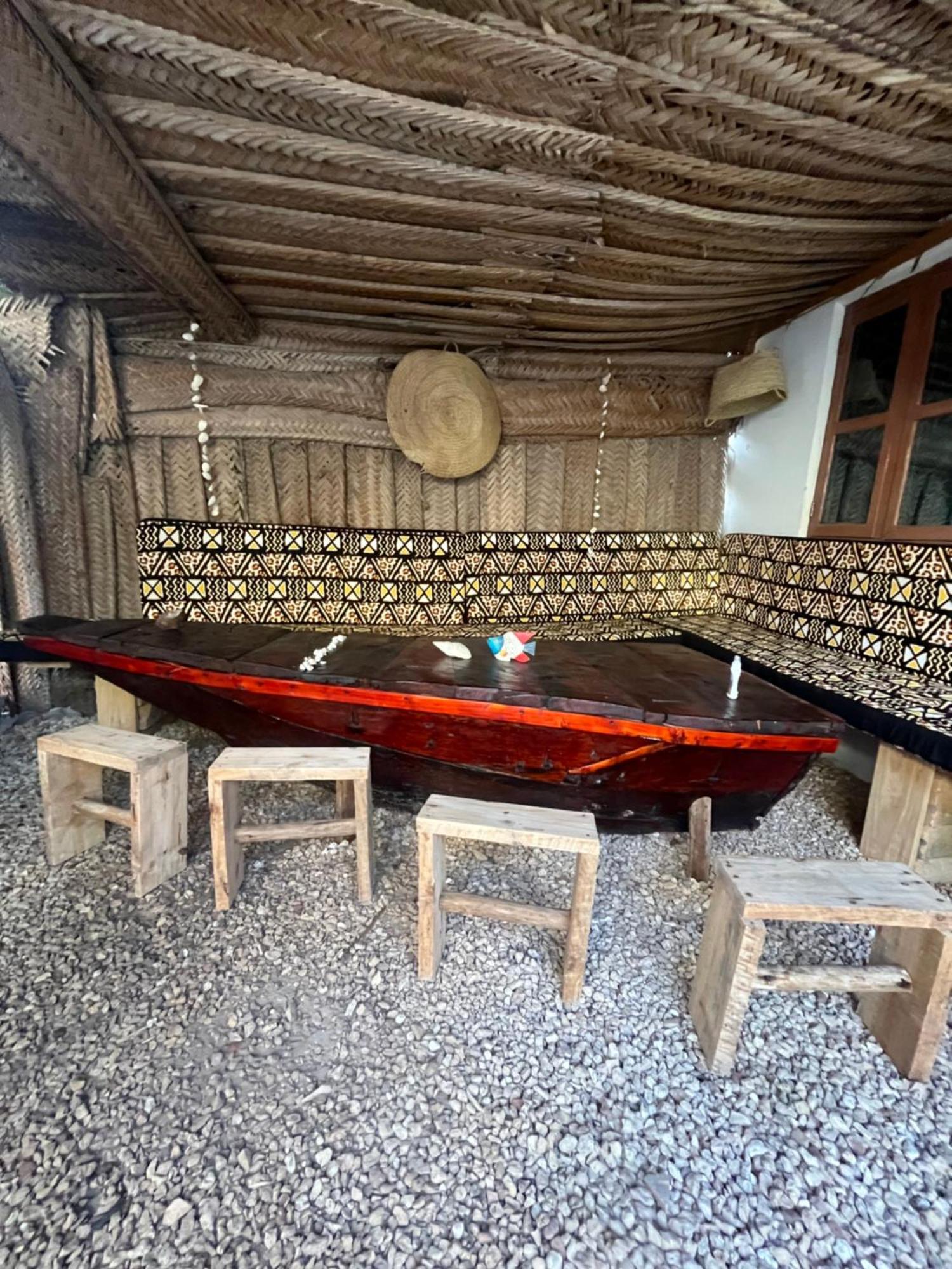 Bed and Breakfast Fish House Nungwi Esterno foto